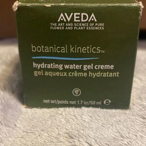 AVEDA Botanical Kinetics Hydrating Water Gel Creme – Green